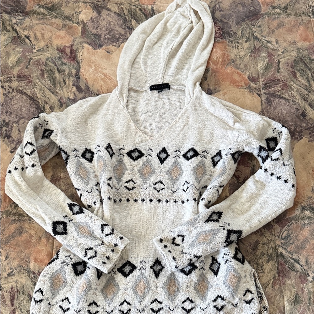 Sanctuary White and Black Long Sleeve Top